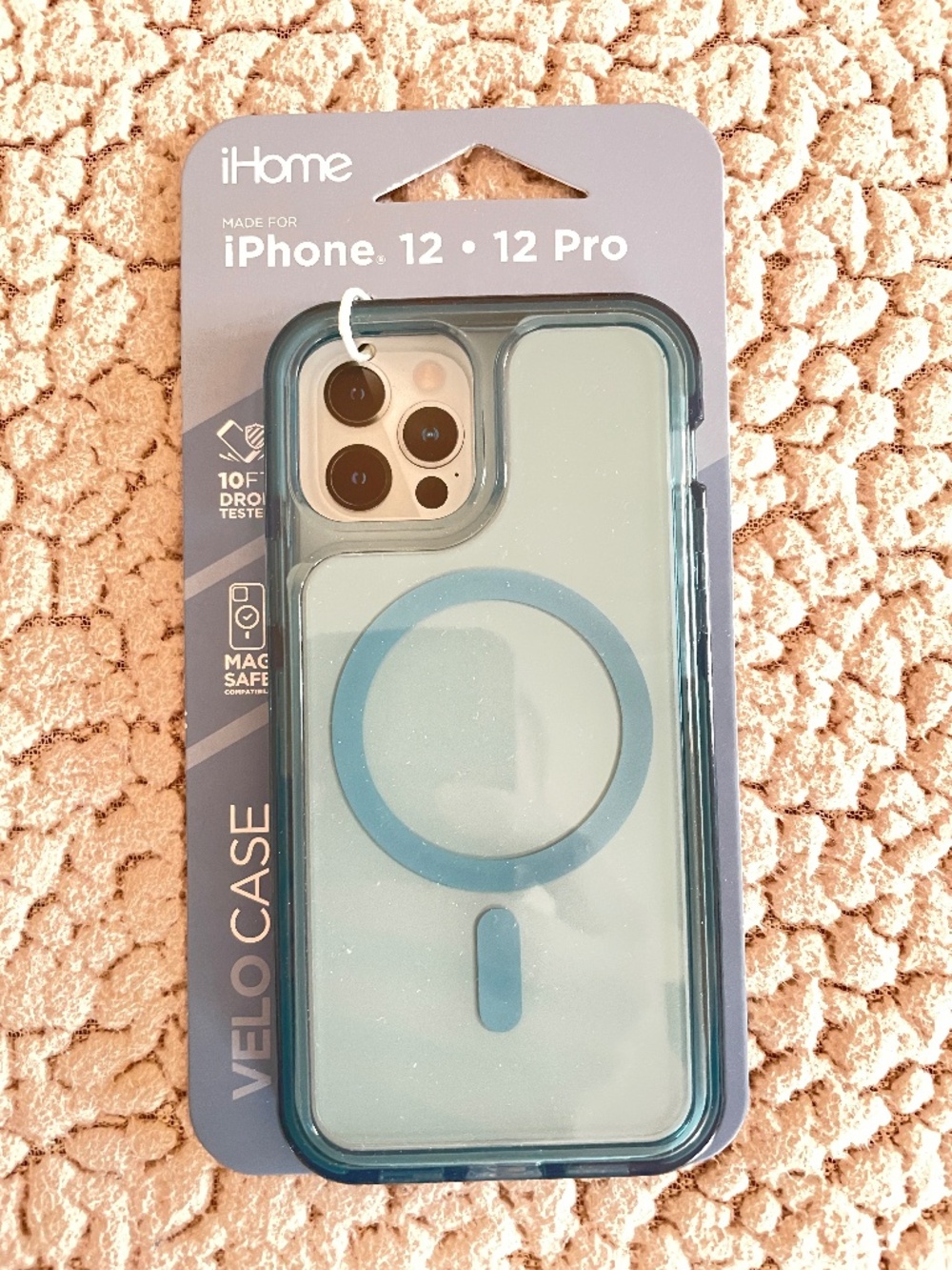 iHome iPhone 12 and 12 Pro Velo Case MagSafe Compatible Light Blue NWT
